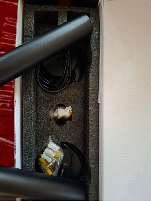 Lampa suspendata noua in cutie