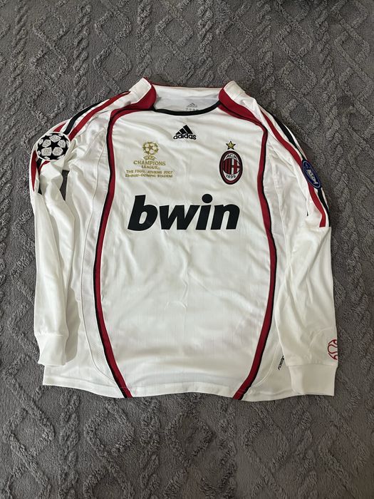 Ретро форма AC Milan 06/07 Kaka #22 идеальное состояния,новая