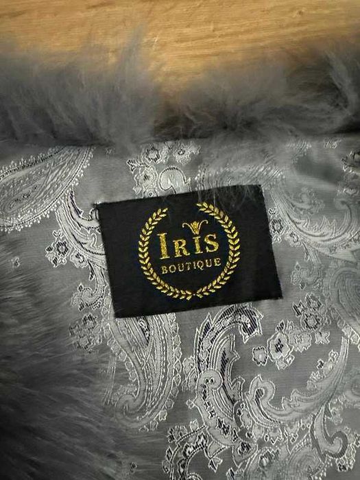 Vand Vesta din Blana de Vulpe