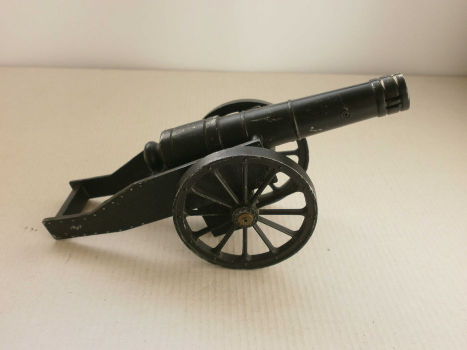 Метална   Настолна Запалка - Оръдие, Топ - Работи