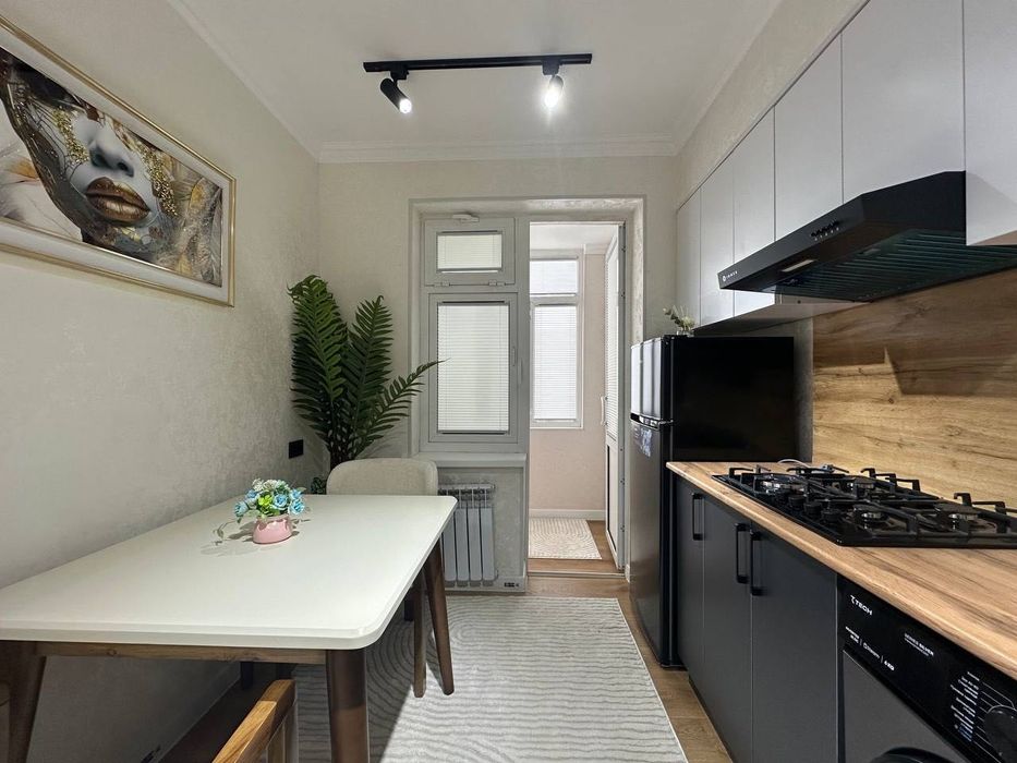 Продается 1 комнатная квартира ремонт массив Джангох ул.Абая Корзинка