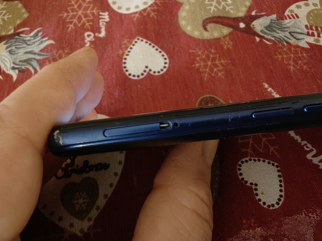 Телефон Realme 7 pro