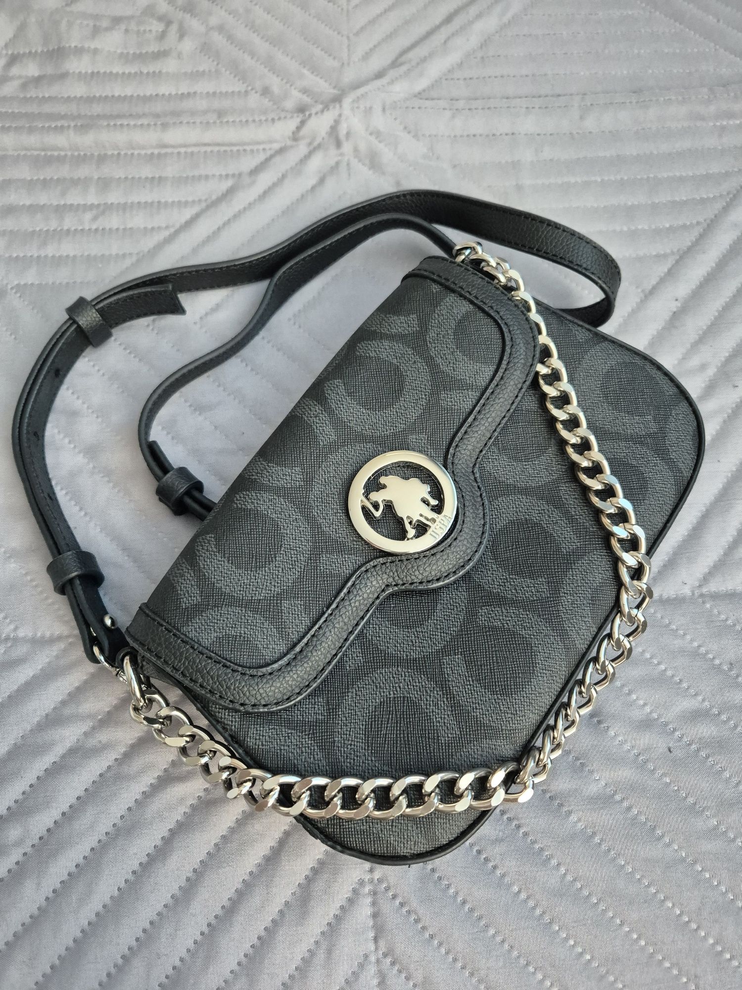 Черна дамска чанта U.S. Polo Assn.