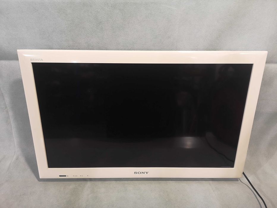 Телевизор - Sony 26 inch  smart / А18