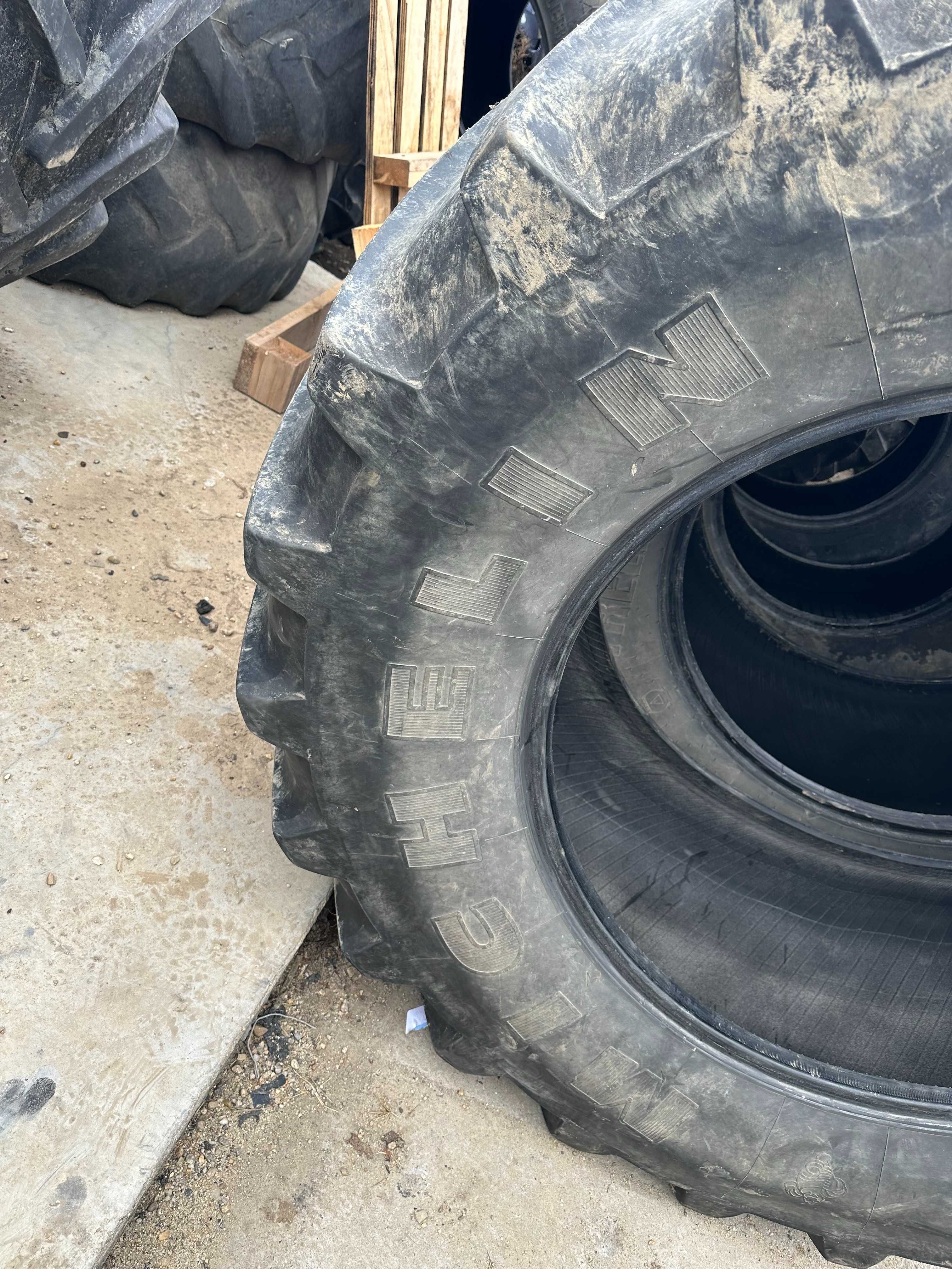 650/65 R38 Michelin