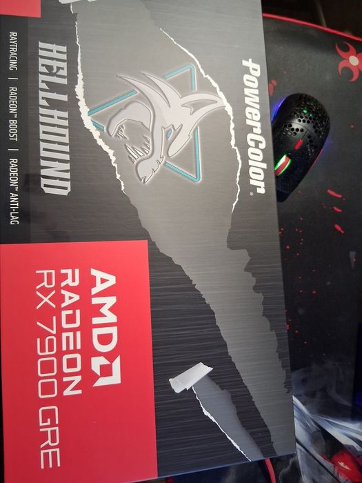 Vand pc Ryzen 7 5800x3d nou