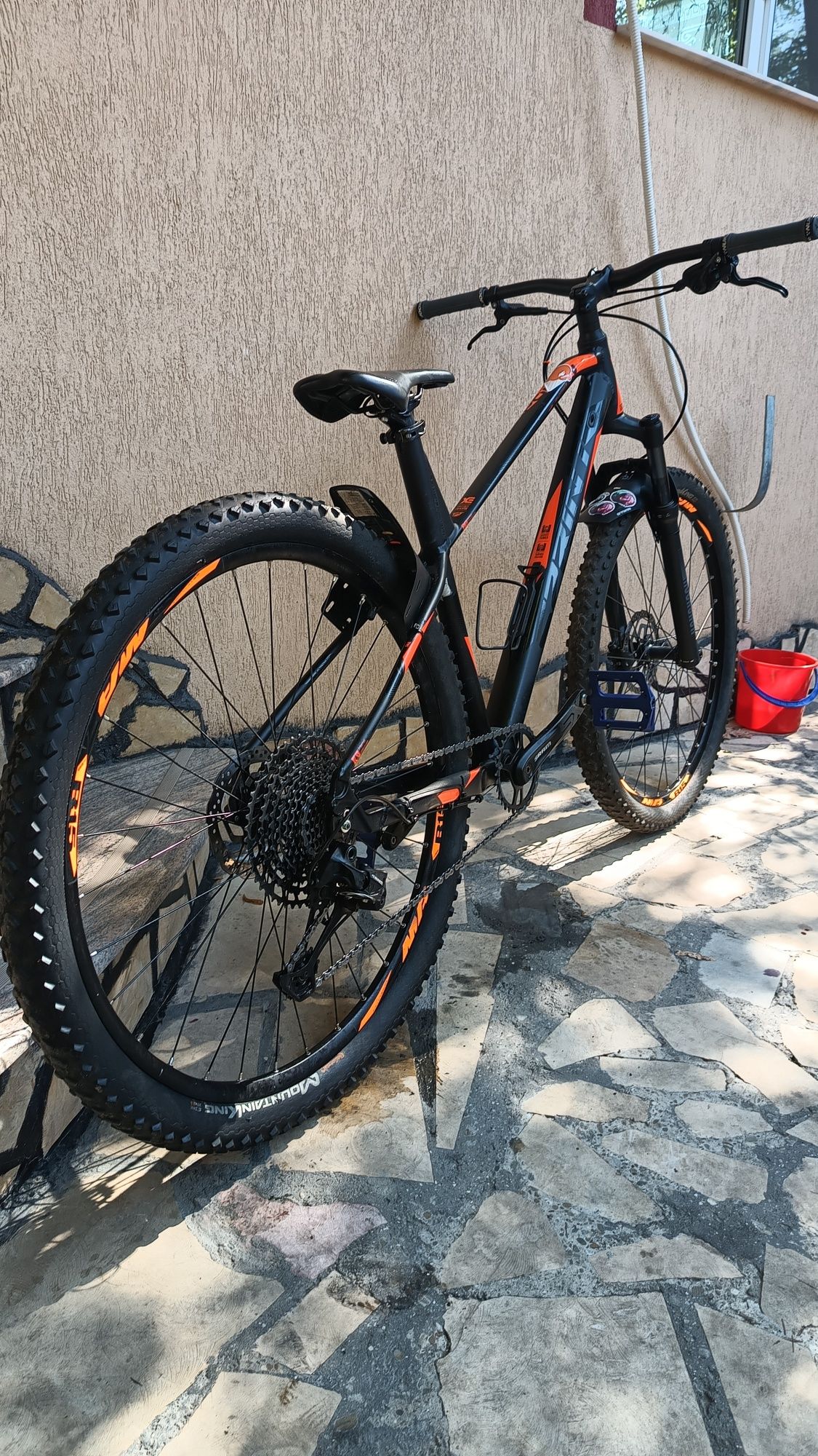 Bicicleta hardtail sprint apolon 12 . VAND URGENT !