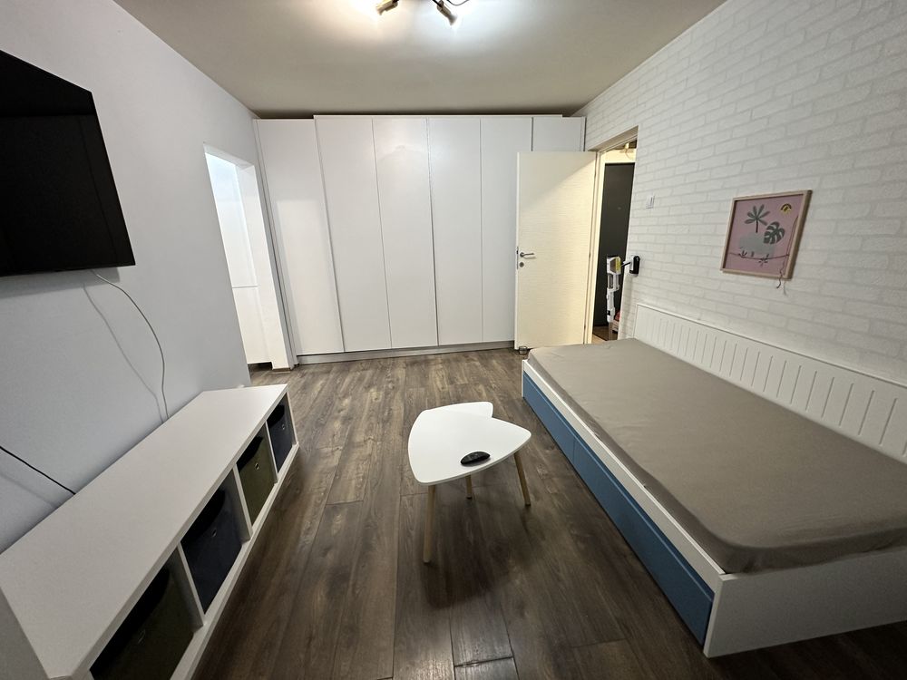Apartament 2 camere Berceni, parcare, mobilat modern- AC-loc parcare