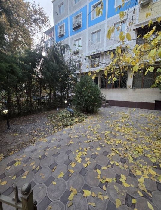 Срочно Продаётся Яккасарай Башлык-Кушбеги с мебелью техникой !