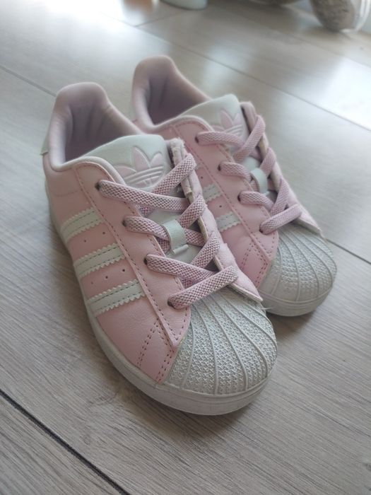 Продам кеды Adidas