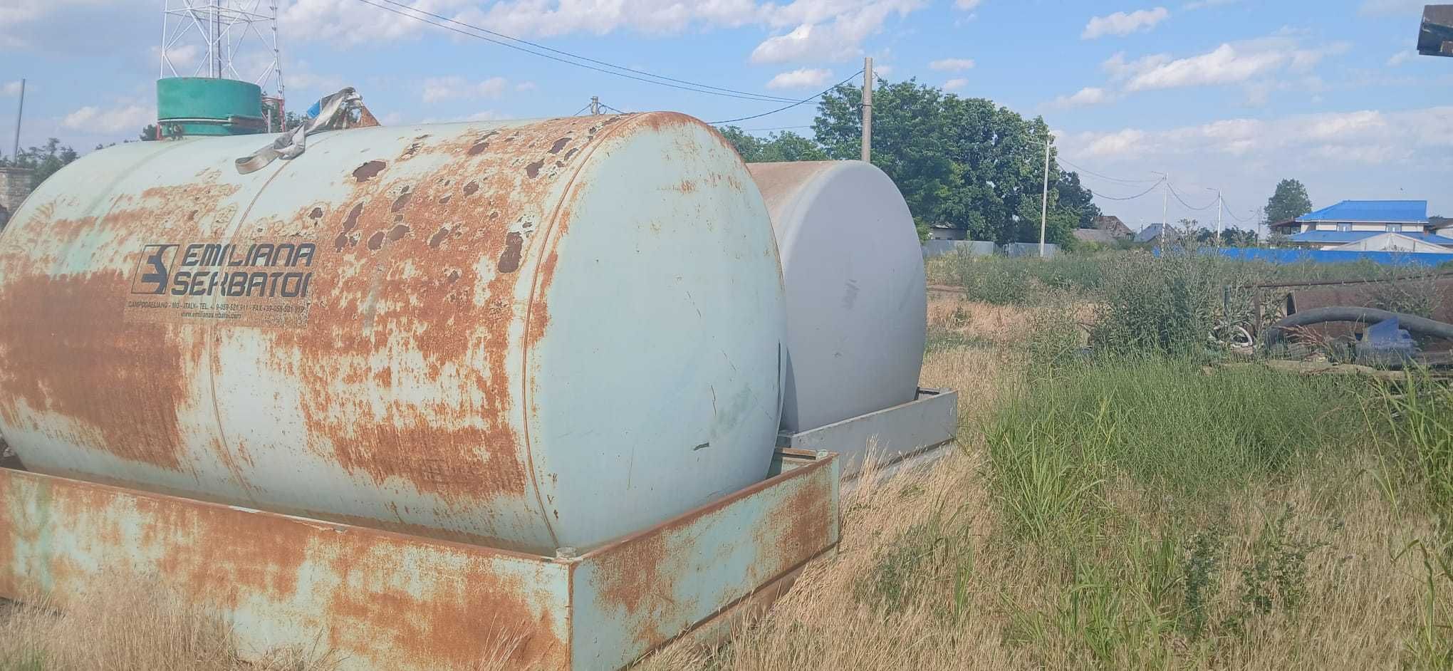 Tanc combustibil sau alte lichide Rezervor Bazine metalice 9.000 litri