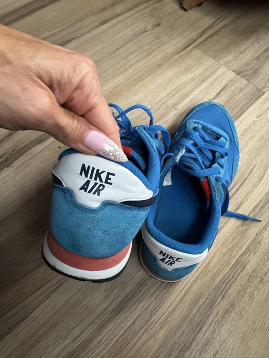 Оригинални класически маратонки Nike Air Pegasus 83! 45 н