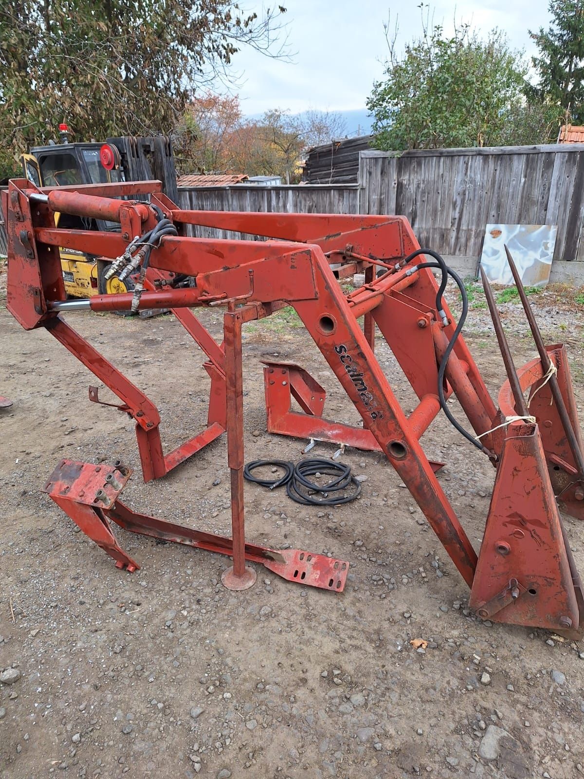 Încărcător frontal tractor UTB, Fiat 640,540,550,500,483,683,