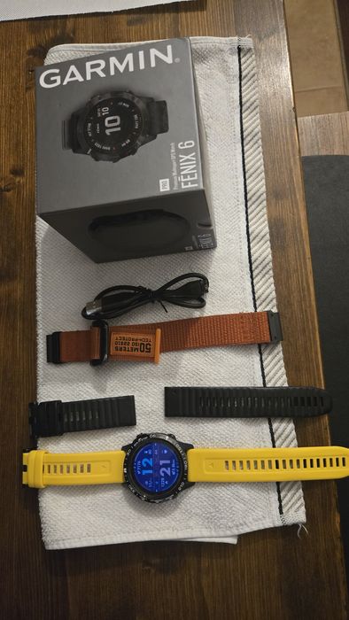 Garmin fenix 6 pro full box + doua curele extra