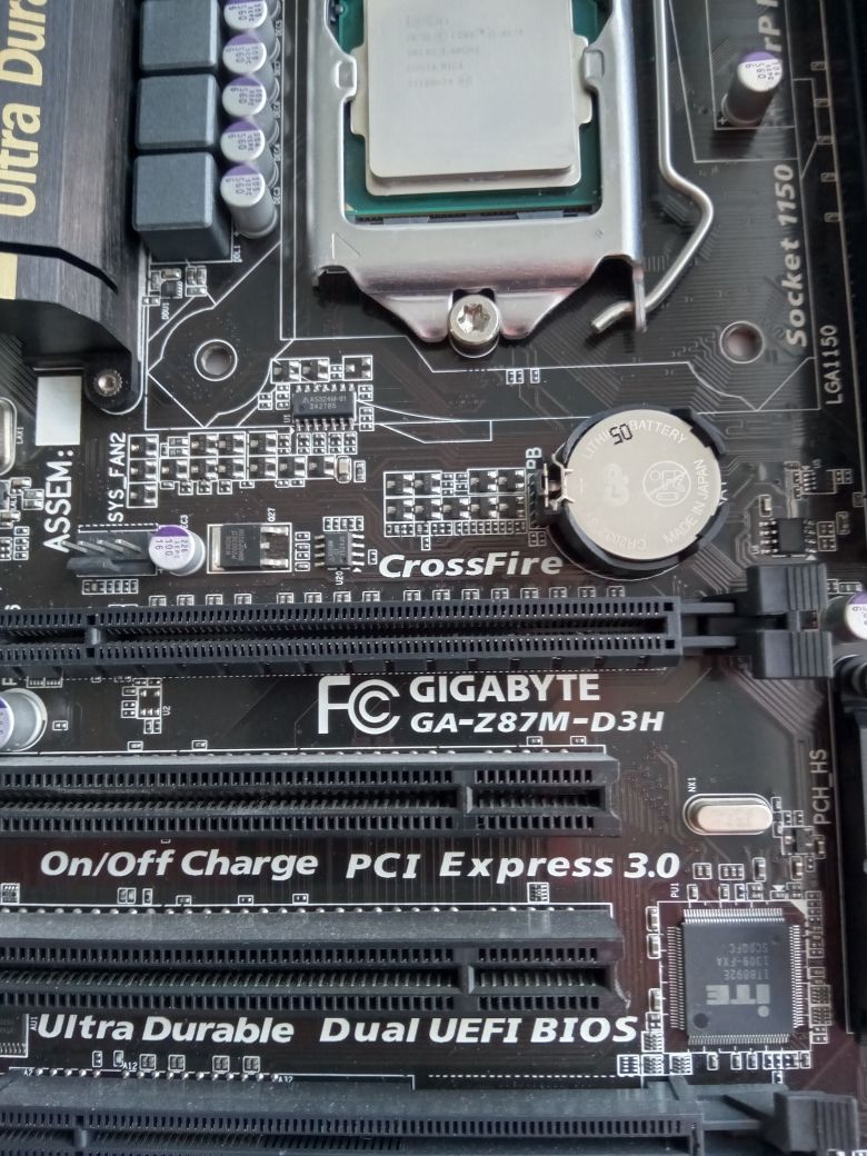 Gigabyte GA-Z87M-D3H+Intel Core I5 4670+16GB RAM DDR3 1600Mhz