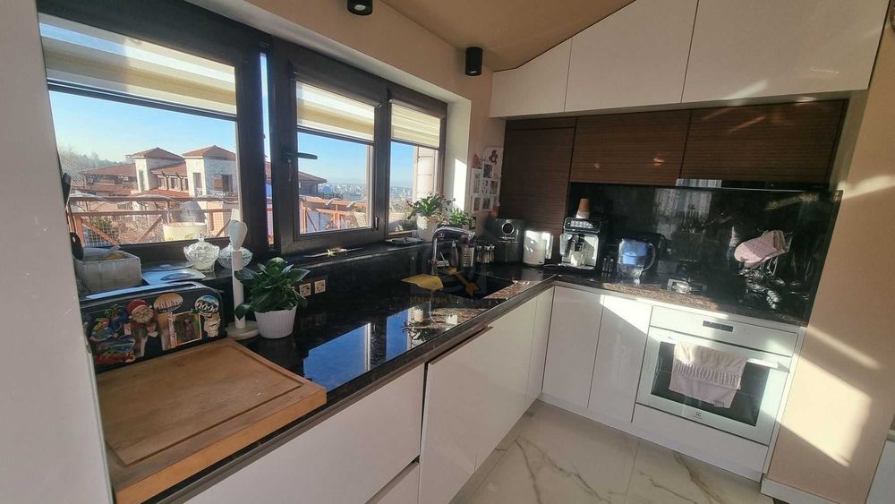 Продава се Тристаен апартамент в София, Драгалевци - 115 кв.м за 3114 €/кв.м - Снимка #2