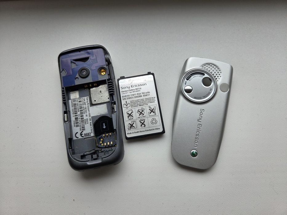 Sony Ericsson K500i - telefon de colectie