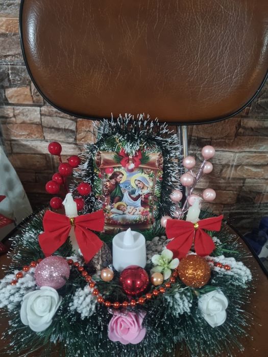 Ornamente disponibile