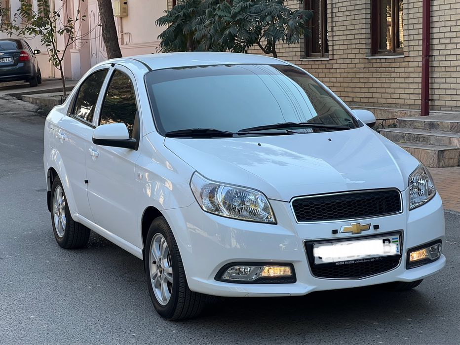 Nexia3 avtomat bejiviy salon polni navarot !!!