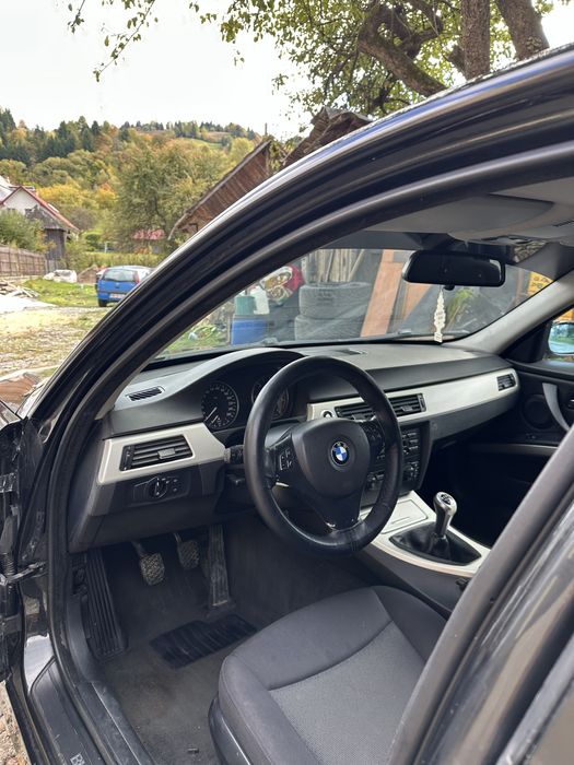 BMW e90 320d 2006