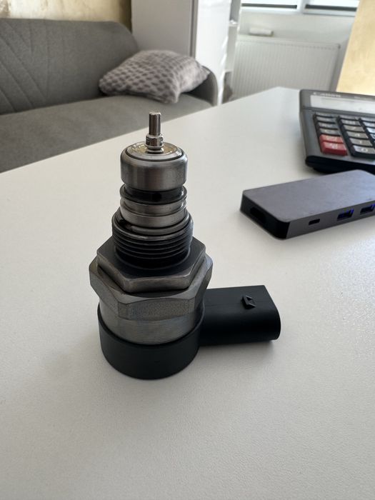 Senzor presiune rampa Bosch/ regulator audi vw skoda 2.0 tdi