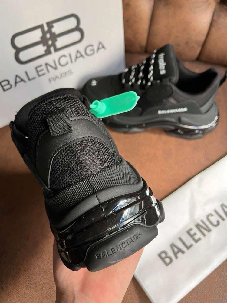 Balenciaga Triple S