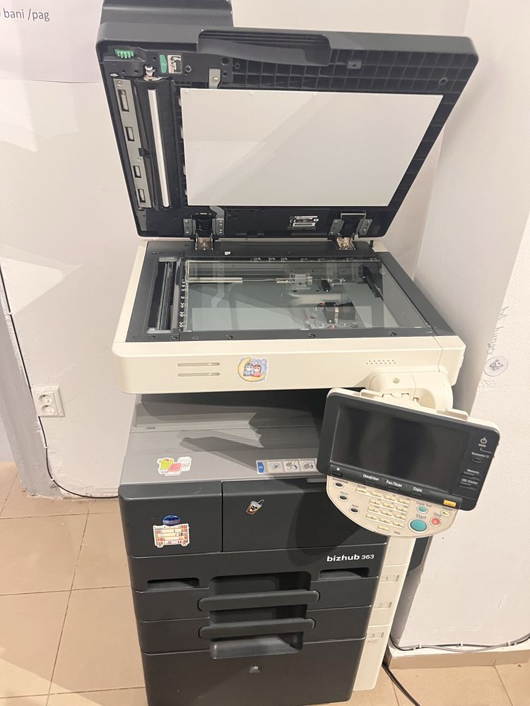 Multifunctional  Konica Minolta BizHub 223
