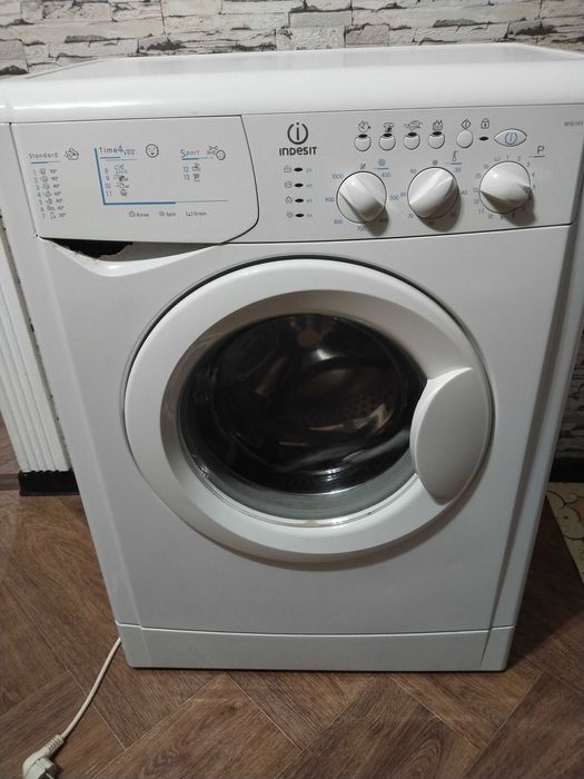 Стиральная машина INDESIT б/у