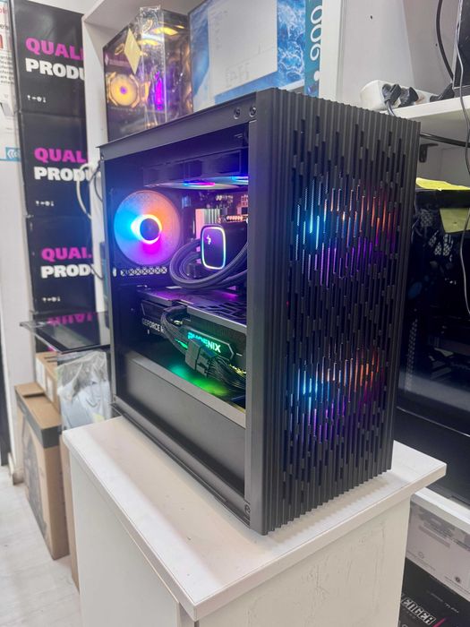 PC Gaming I7 14700/32GB/ SSD 1TB/RTX 4070 12GB/ Garantie,Factura Tva