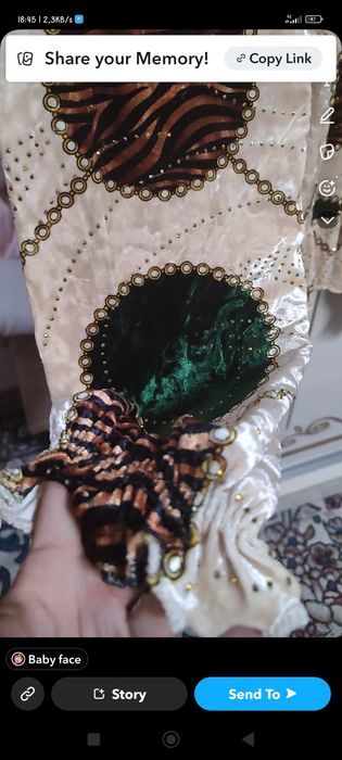 kelinlar uchun doʻmda turaman shunga uncja kiymaganman