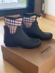 Rain boots BURBERRY