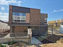 Vila de LUX, design Ultramodern, 200 mp, 5 camere,3 bai, platou Galata