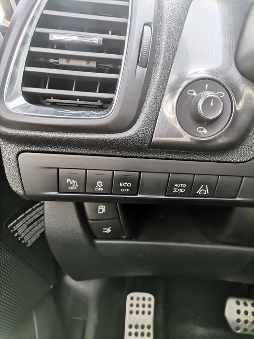 Vând, HYBRID  Citroen DS5,, 2.0 D, 200 cp, 4x4,  din 2012 , automată.