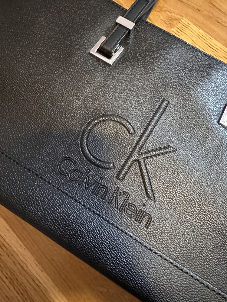 Geantă Calvin Klein