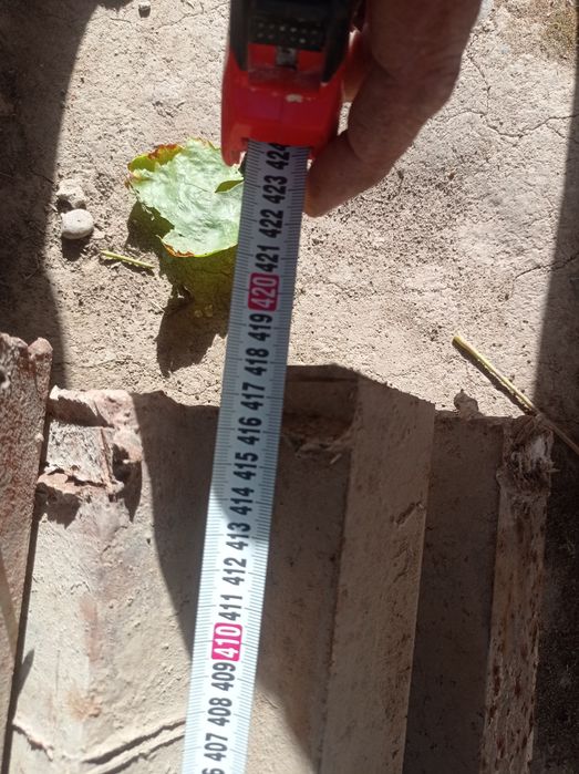 Продаётся уголок ( СССР)