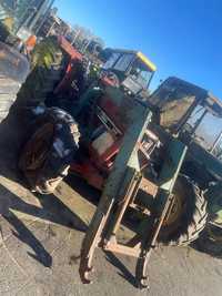 Dezmembrez tractor international 654