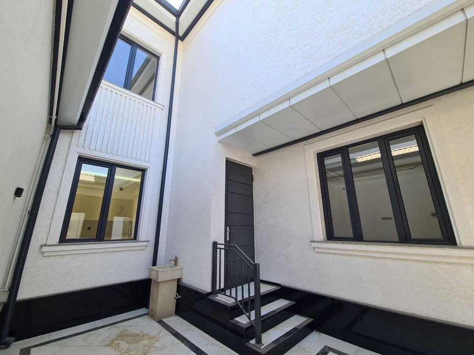 Евродома в Ц.Луначарского Мать и Дитя