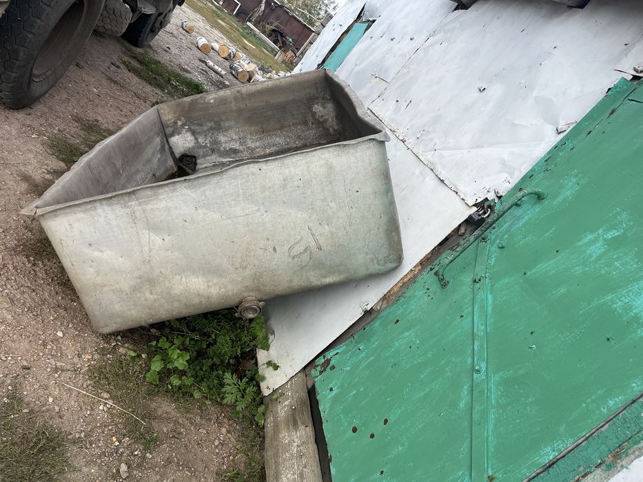 Продам большой алюминовый казан