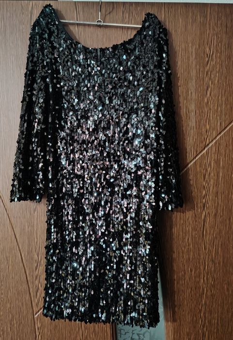 Рокля с пайети Danity
