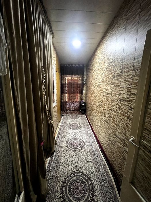 Uy sotiladi 1 xonali arzon va shnam