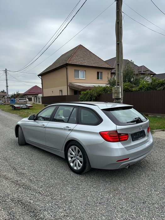 Vând BMW 320D 2015