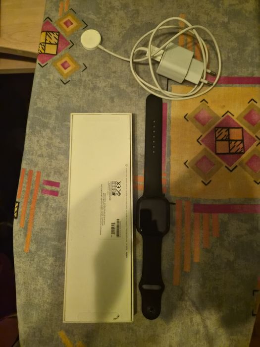 Apple watch 10 с гаранция към техномаркет 18 месеца