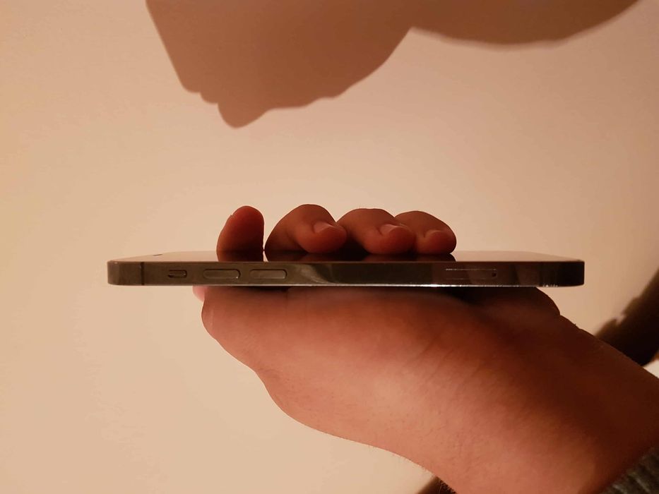 Vand iphone 12 Pro
