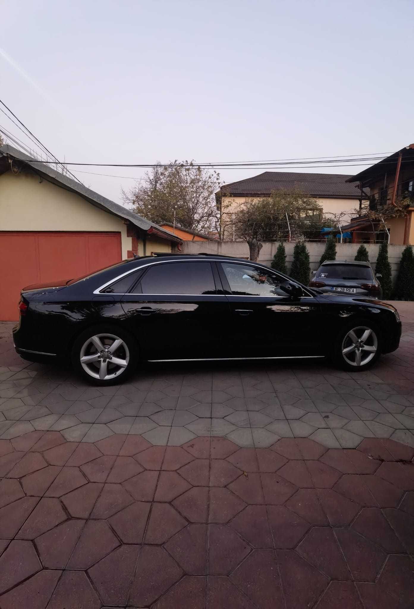 Audi A8 4.0 TFSI LONG 435CP