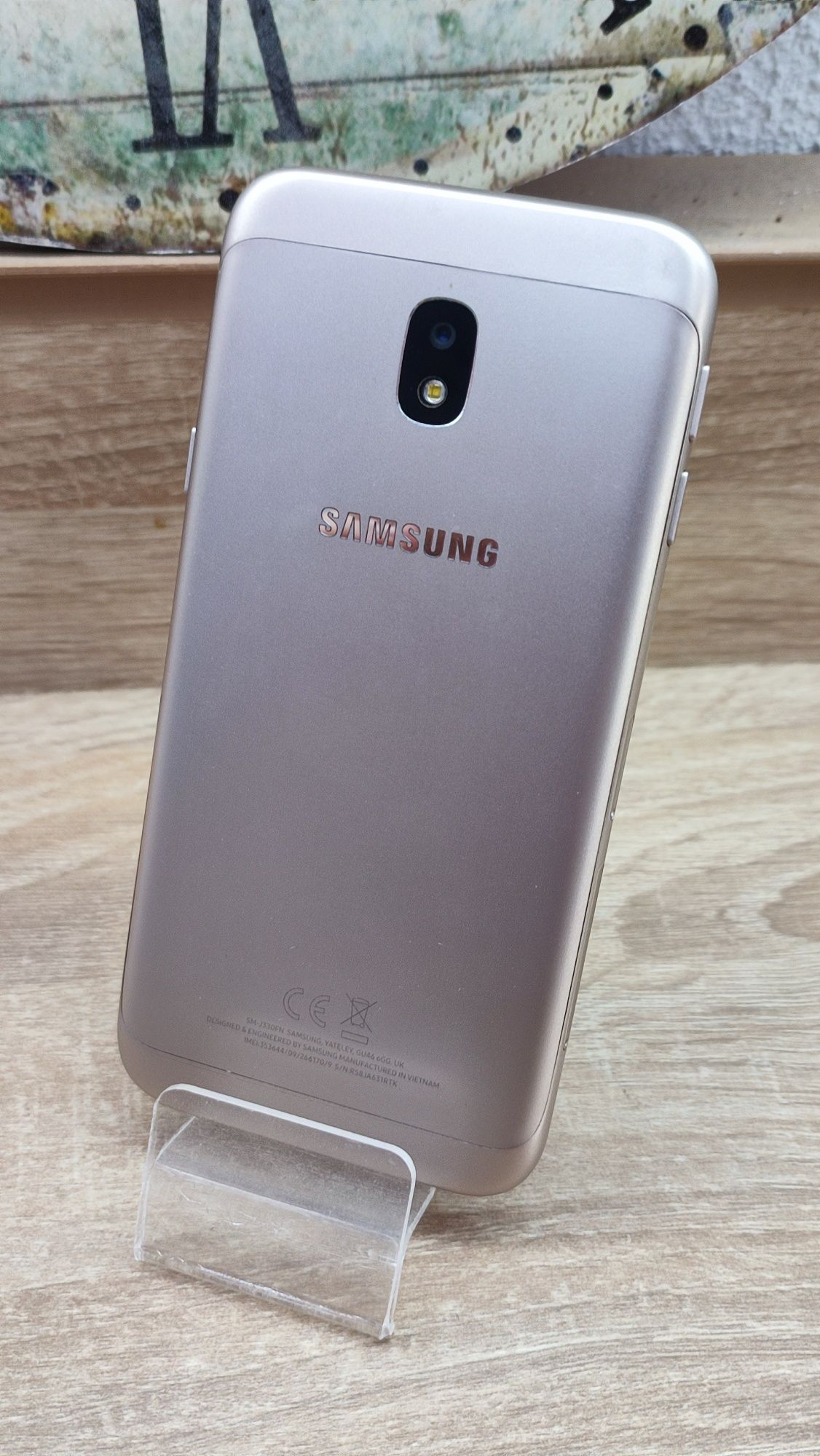 Samsung Galaxy J3 2017 GOLD Impecabil