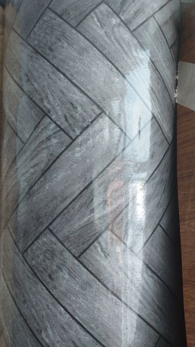 Linoleu 30 m patrati-1,5m Lat-20m lung-1,2 mm gros. Livram in tara