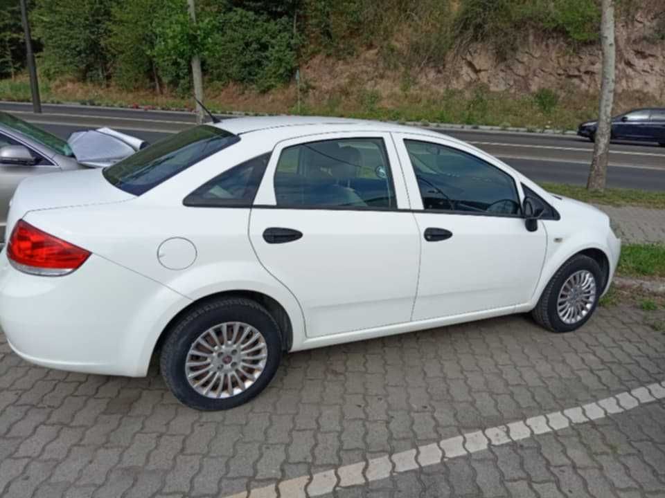 Fiat Linea 2011 150.000 km Unic proprietar Revizii la 10.000 km