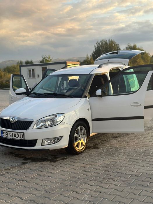 Vând Skoda Roomster 1.6 tdi