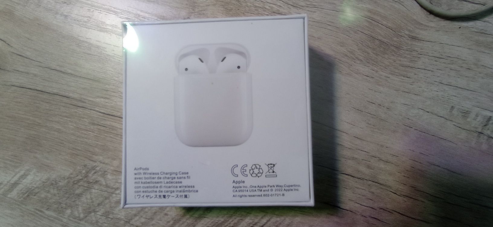 AirPods версия 2.2