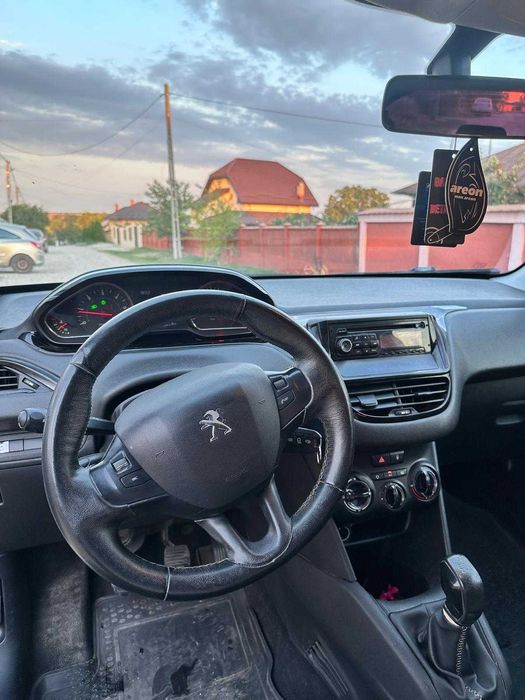 Peugeot 208 de vanzare